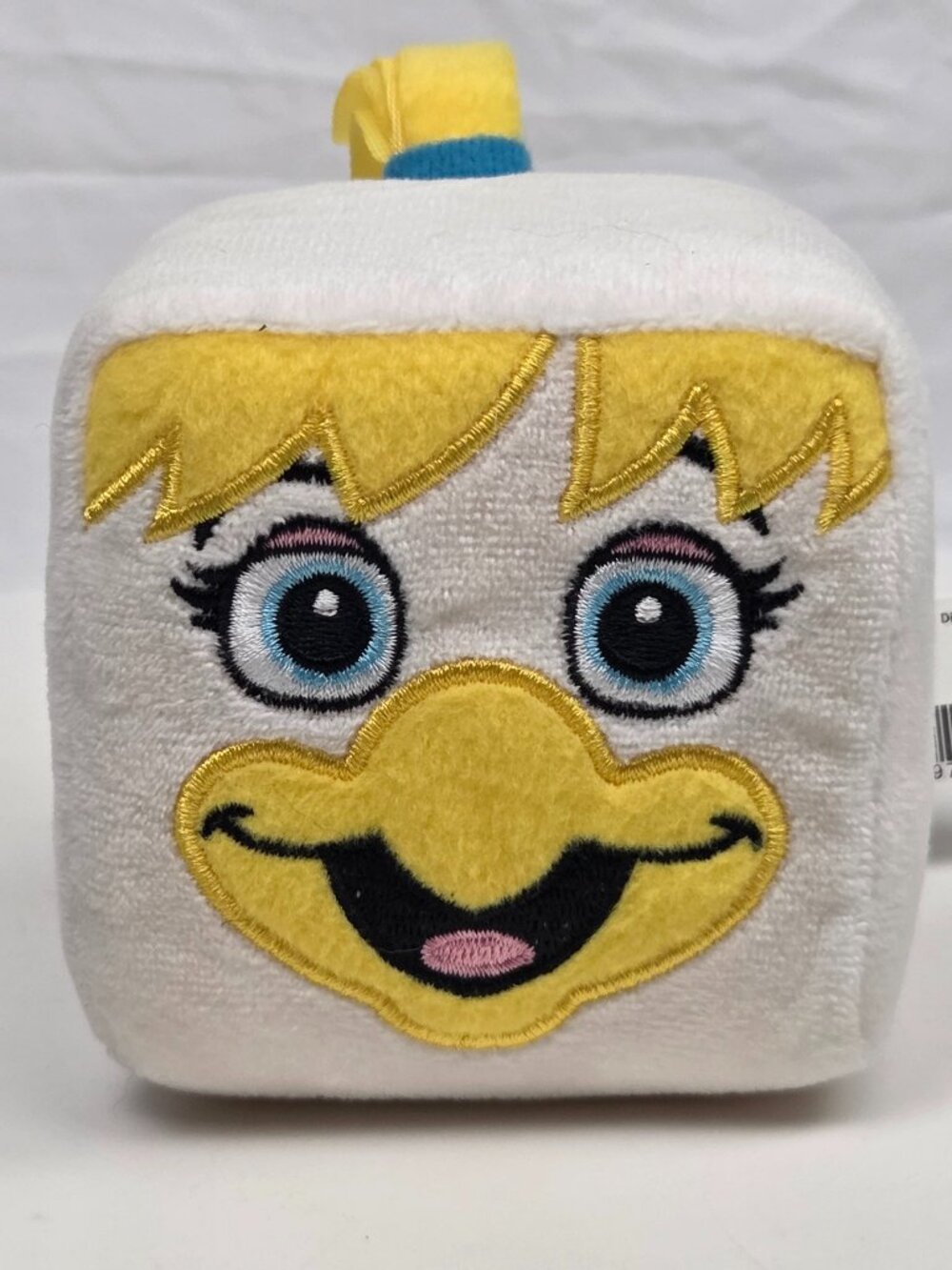 2023 Chuck E Cheese Square Stackable Cube Plush Toys “Helen” 3.5"